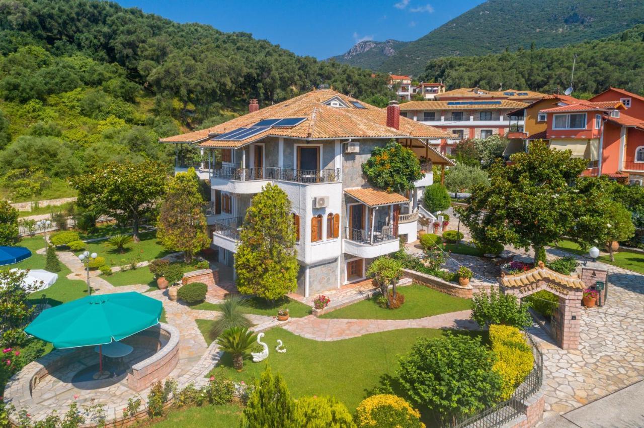 Villa Haroula Parga Buitenkant foto